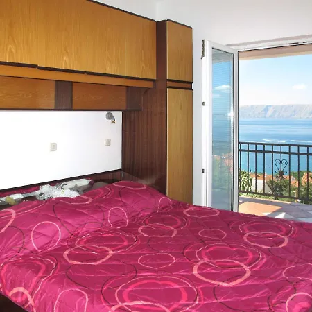 Valentina-1 By Interhome Apartamento Novi Vinodolski