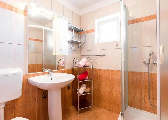 Apartment Valentina-1 By Interhome